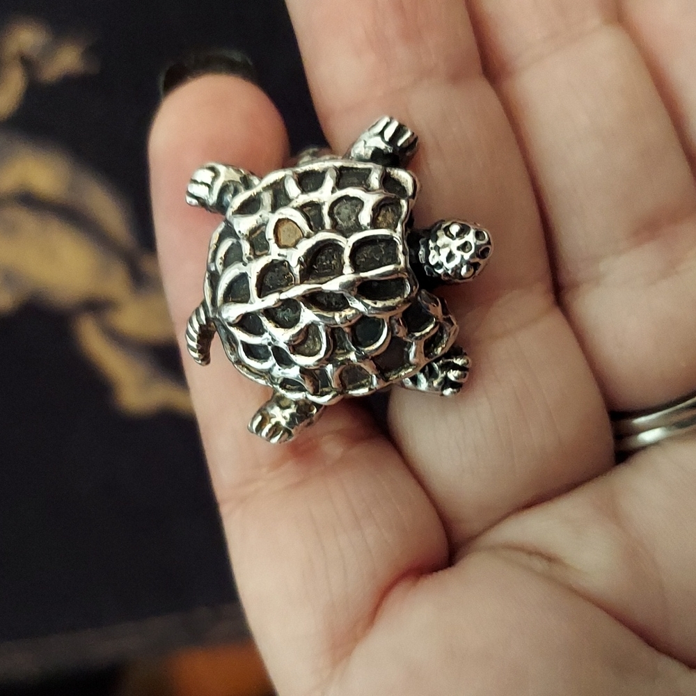 Sterling Silver Large Turtle Ring - image 7